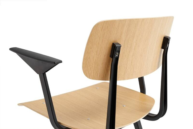 Chaise RESULT avec accoudoirs Chêne/ noir HAY