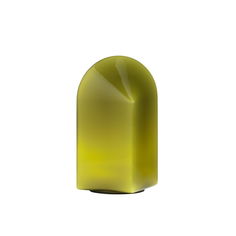 Lampe à poser PARADE 240 Vert mousse HAY