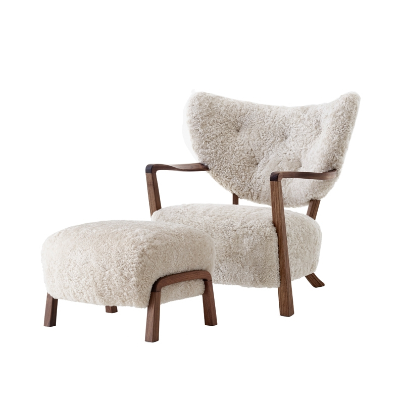 Fauteuil WULFF ATD2 & Pouf ATD3 Sheepskin Moonlight AND TRADITION