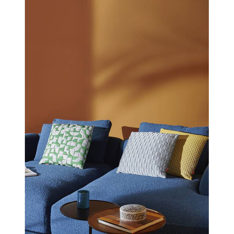 Coussin Coussin MOSAIC FRAME Bleu saphir CASSINA