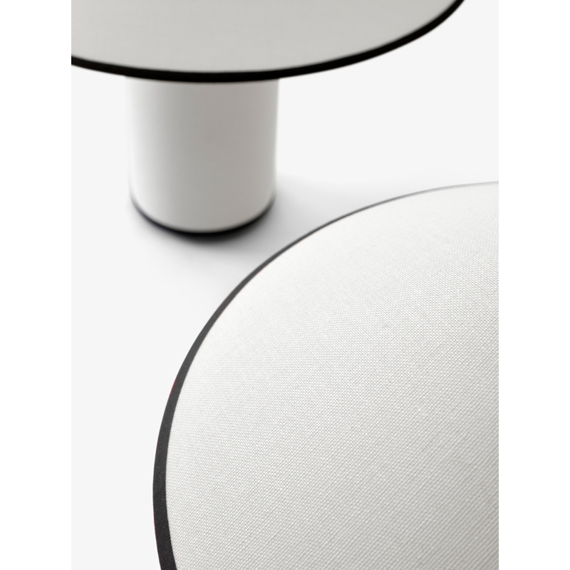 Lampe à poser COLETTE ATD6 Blanc & noir AND TRADITION
