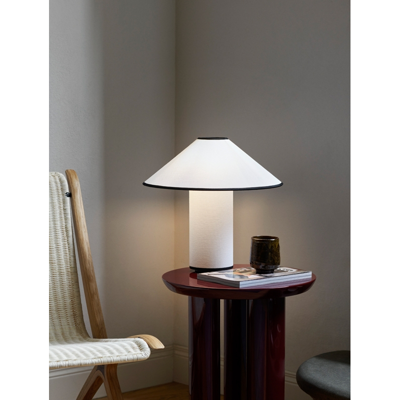 Lampe à poser COLETTE ATD6 Blanc & noir AND TRADITION
