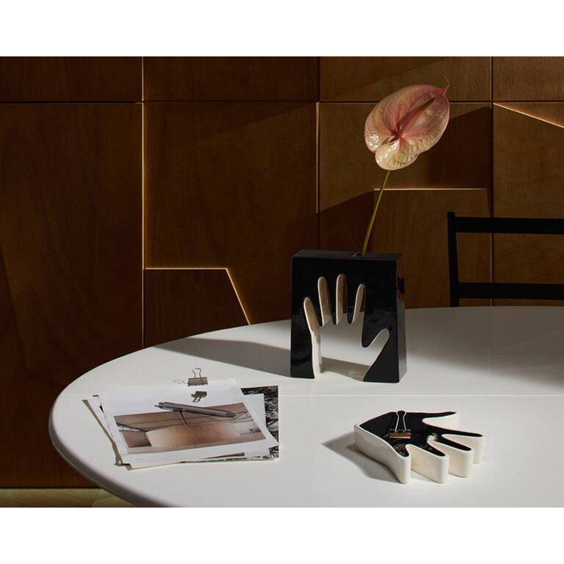 Vase Vase IMPRONTA MANO Noir et blanc CASSINA
