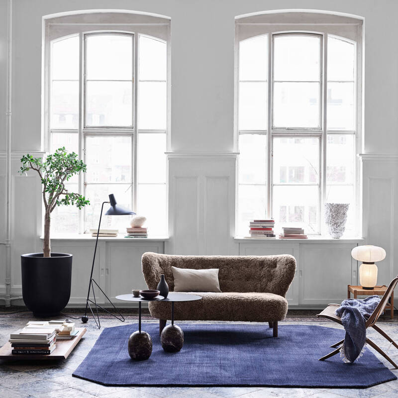Canapé LITTLE PETRA VB2 Sheepskin Moonlight AND TRADITION