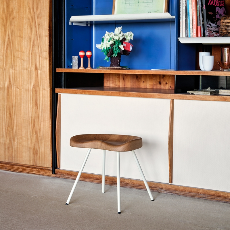 Tabouret TABOURET 307 Chêne naturel VITRA