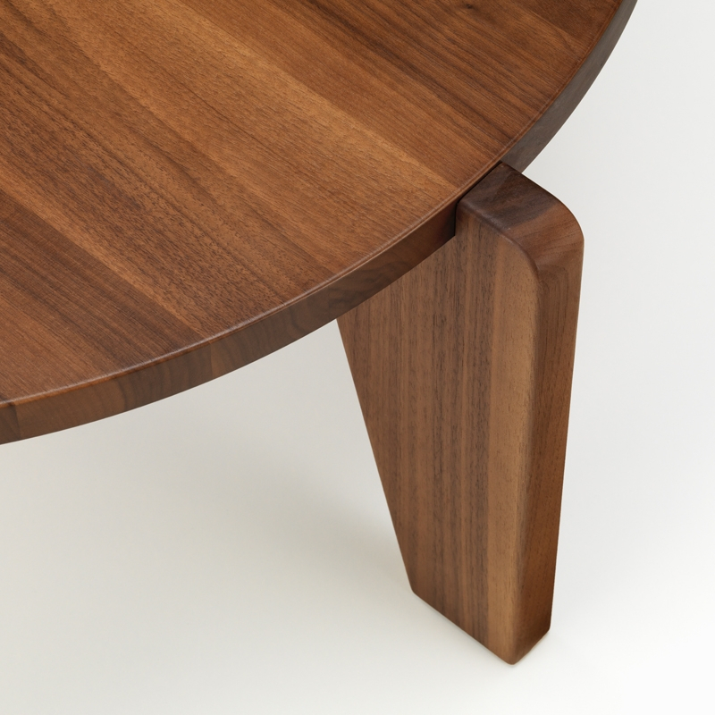Table basse GUÉRIDON BAS Noyer VITRA