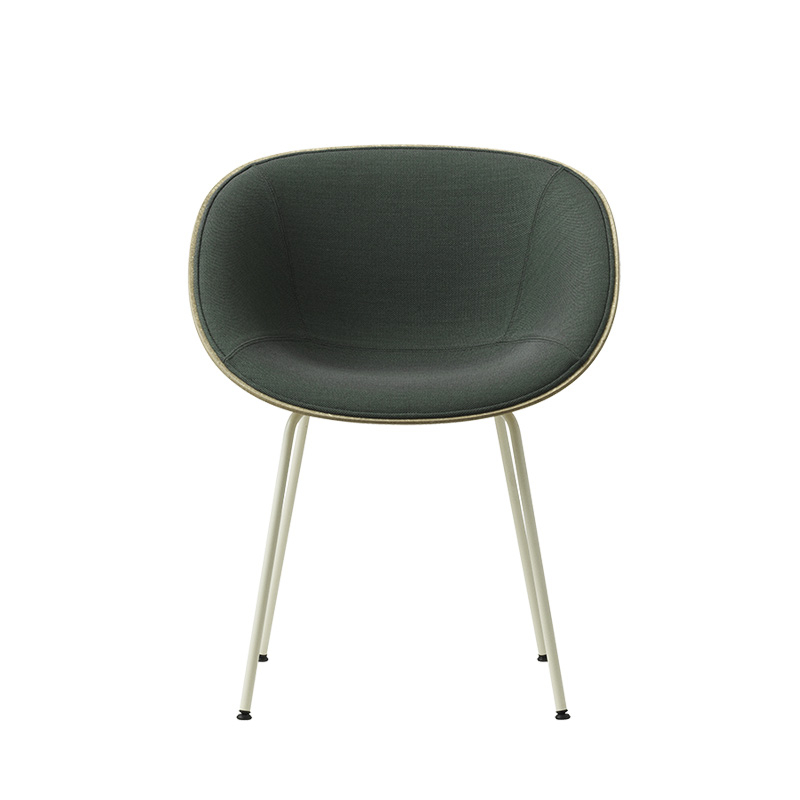 Chaise MAT avec accoudoirs Face avant rembourrée Steelcut Trio 966/ chanvre Normann Copenhagen