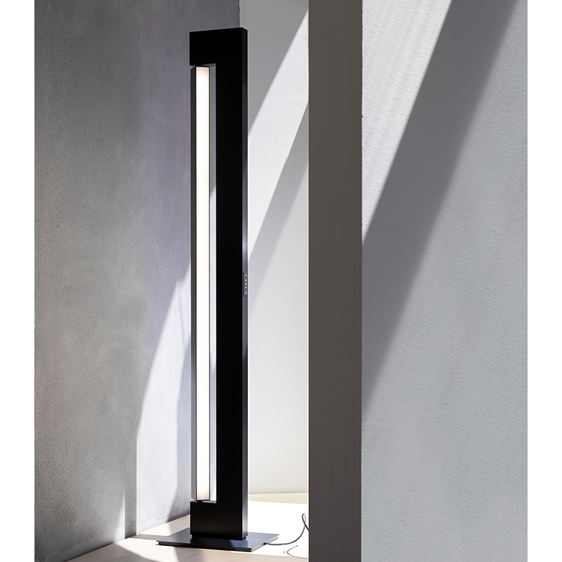 Lampadaire ARA Anthracite/ poli NEMO LIGHTING