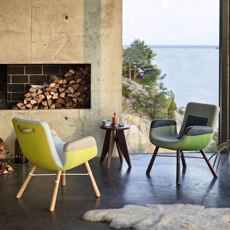Fauteuil EAST RIVER Rouge  Pieds naturels VITRA