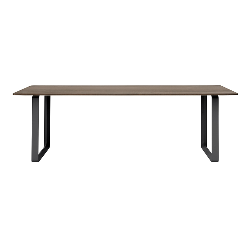 Table 70/70 Chêne massif Chêne fumé/ noir MUUTO