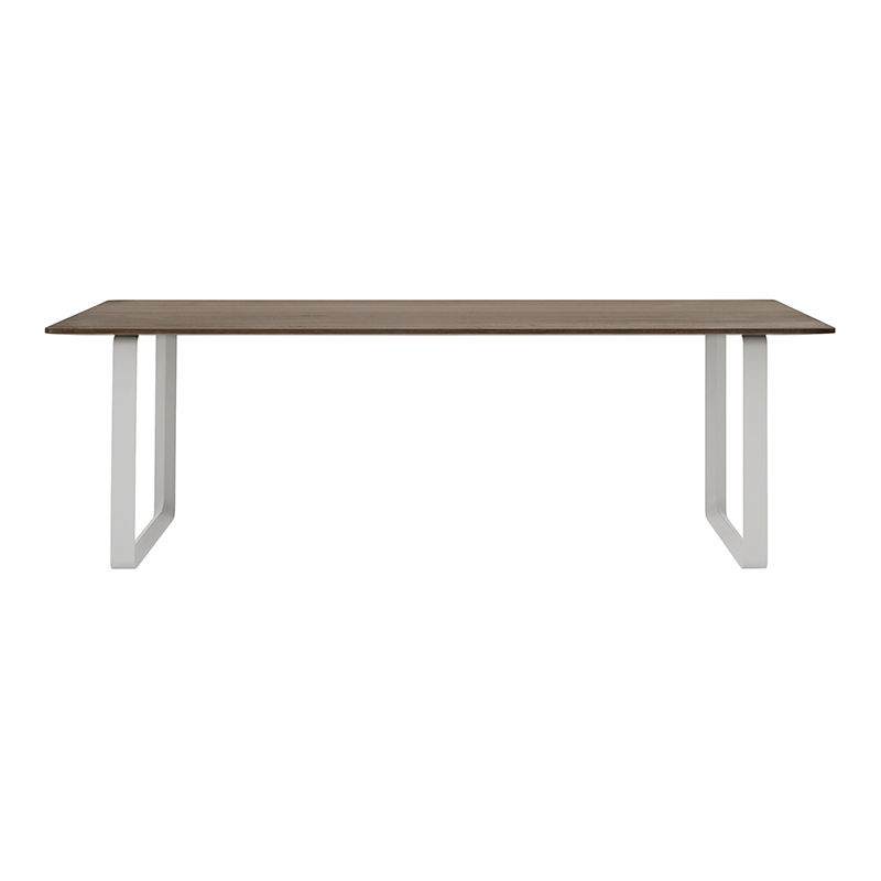 Table 70/70 Chêne massif Chêne fumé/ gris MUUTO
