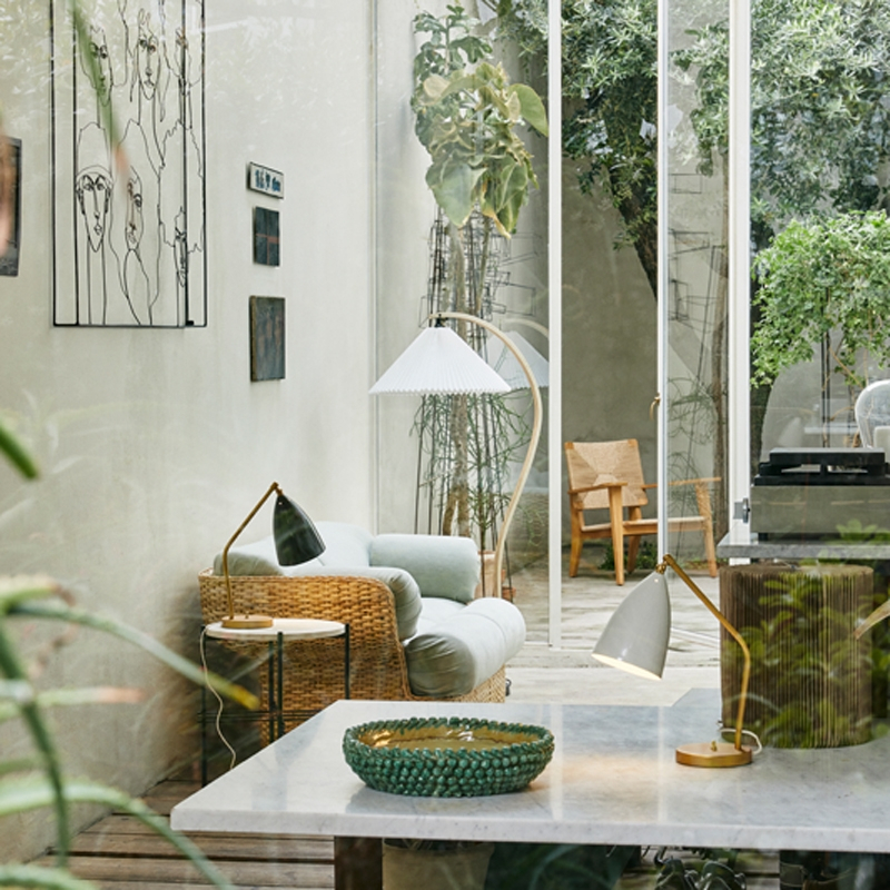 Lampadaire TIMBERLINE Blanc GUBI