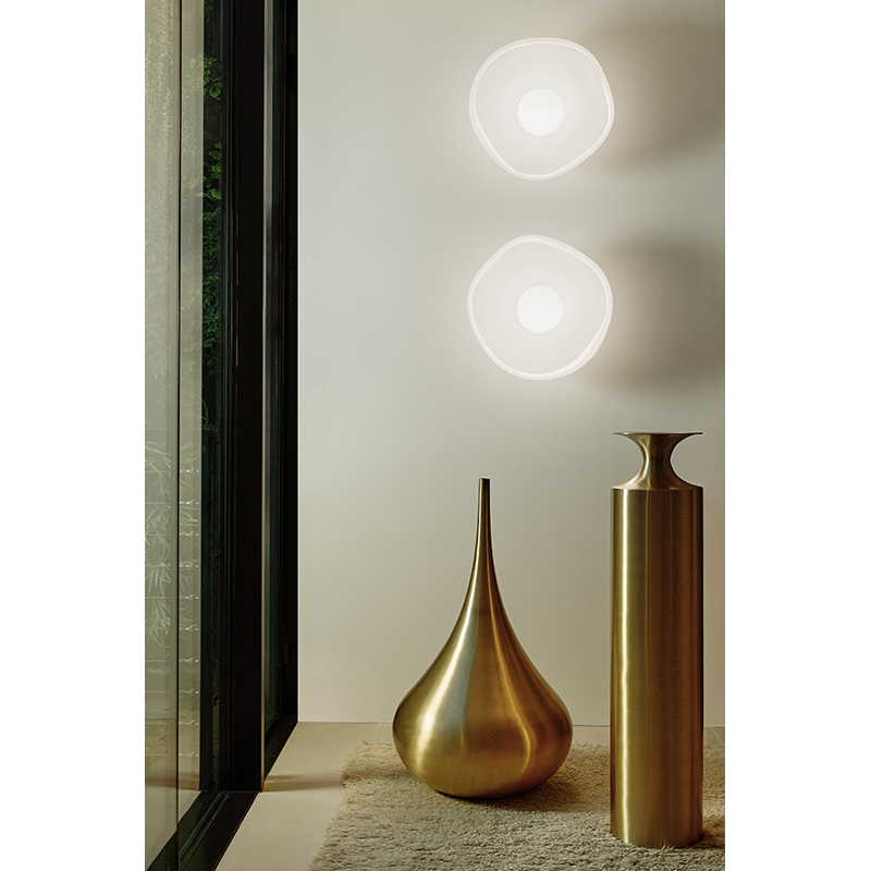 Applique MELT SURFACE LED Opalin/ chrome TOM DIXON