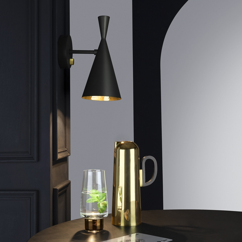 Applique BEAT WALL Noir TOM DIXON