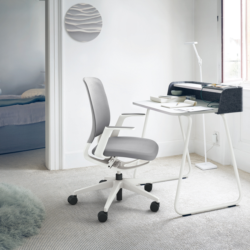 Fauteuil de bureau SE:MOTION assise et dossier rembourrés Gris clair 60011/ structure gris clair SILVERA PRO