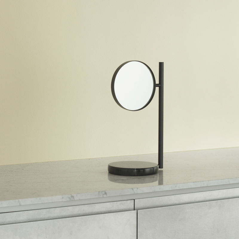 Miroir Miroir POSE Noir Normann Copenhagen