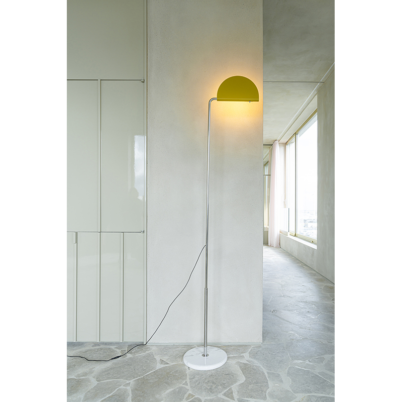 Lampadaire MEZZALUNA Jaune DCW EDITIONS