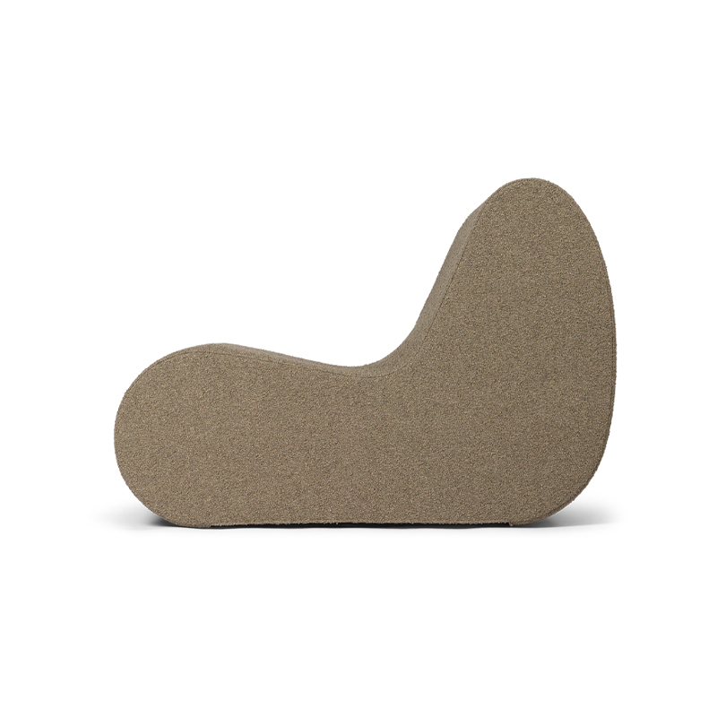 Fauteuil ROULI Bouclé Sable FERM LIVING