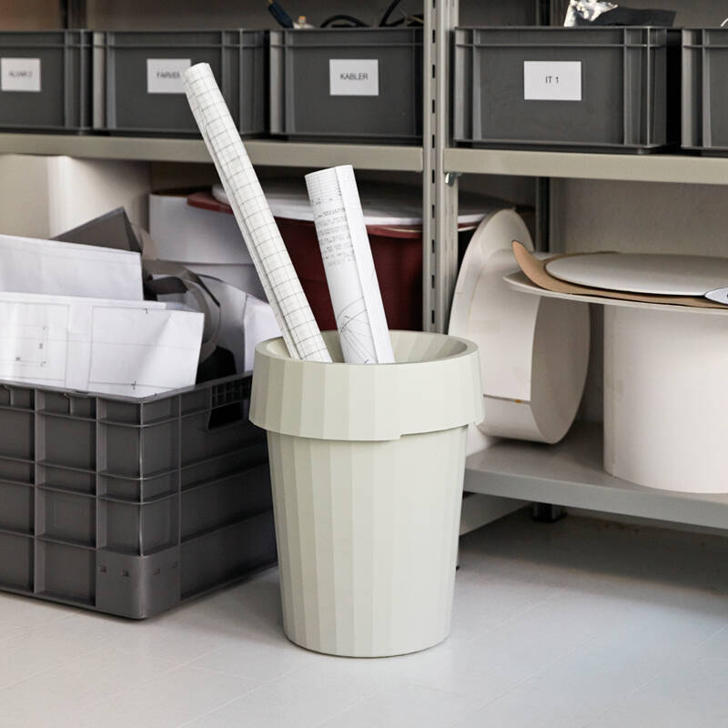 Accessoire de bureau Lot de 6 corbeilles SHADE Blanc cassé HAY