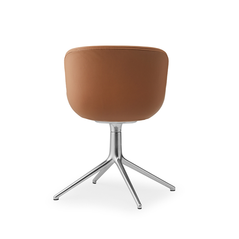 Chaise HYG COMFORT pivotant cuir Brandy 41574 Normann Copenhagen