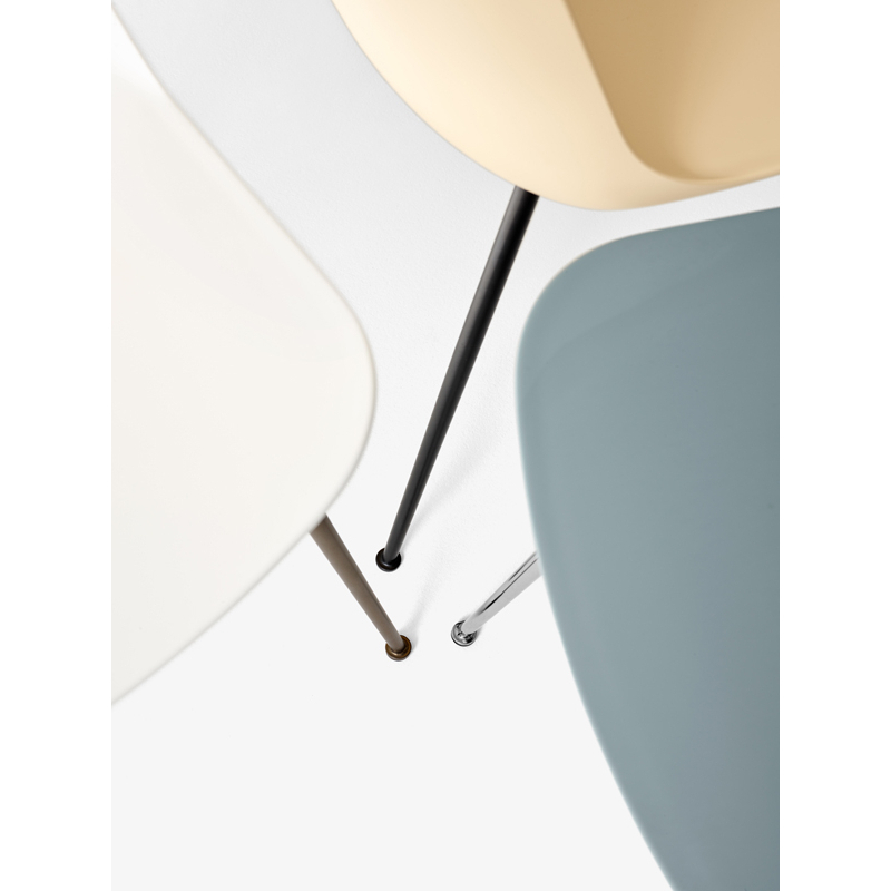 Chaise RELY HW6 Noir AND TRADITION