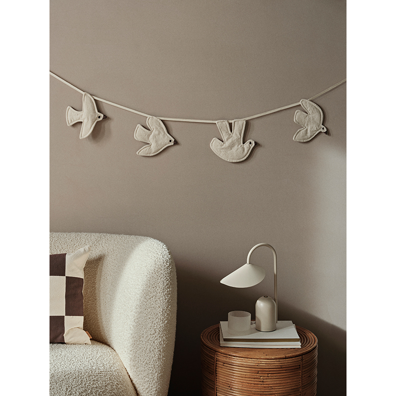 Lampe à poser ARUM Portable Cachemire FERM LIVING