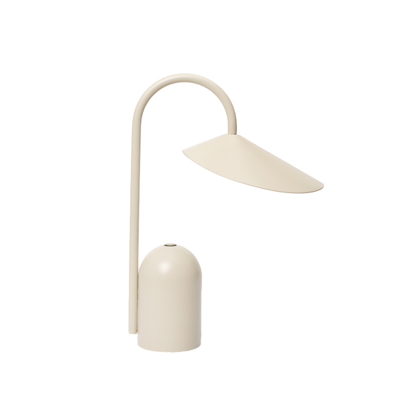 Lampe à poser ARUM Portable Cachemire FERM LIVING