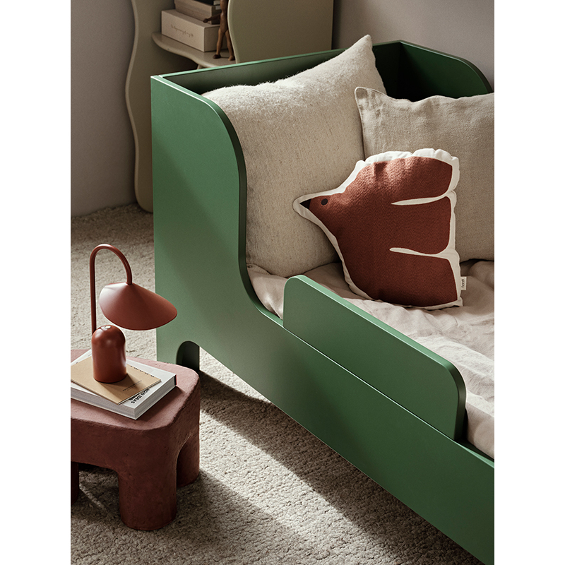 Lit enfant Lit SILL JUNIOR Vert forêt FERM LIVING