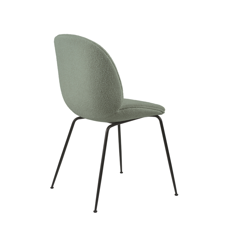 Chaise BEETLE Light Bouclé Light Bouclé 012 GUBI