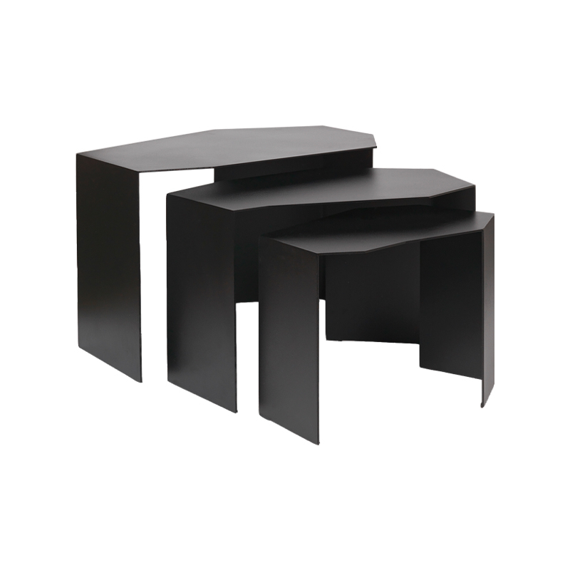 Table basse SHARD CLUSTER Set de 3 tables gigognes Noir FERM LIVING