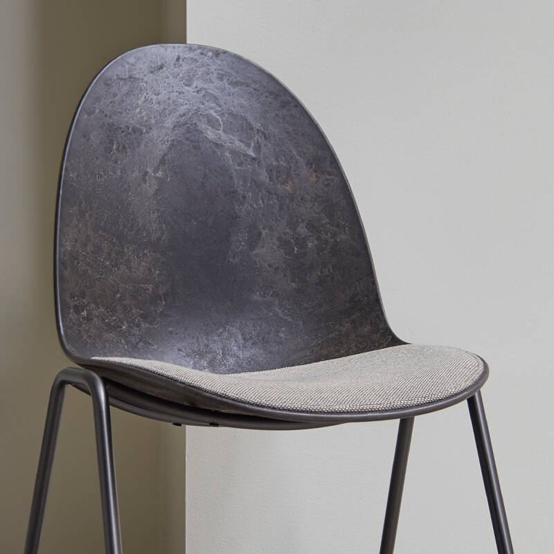 Chaise ETERNITY assise rembourrée Re-Wool 198 MATER