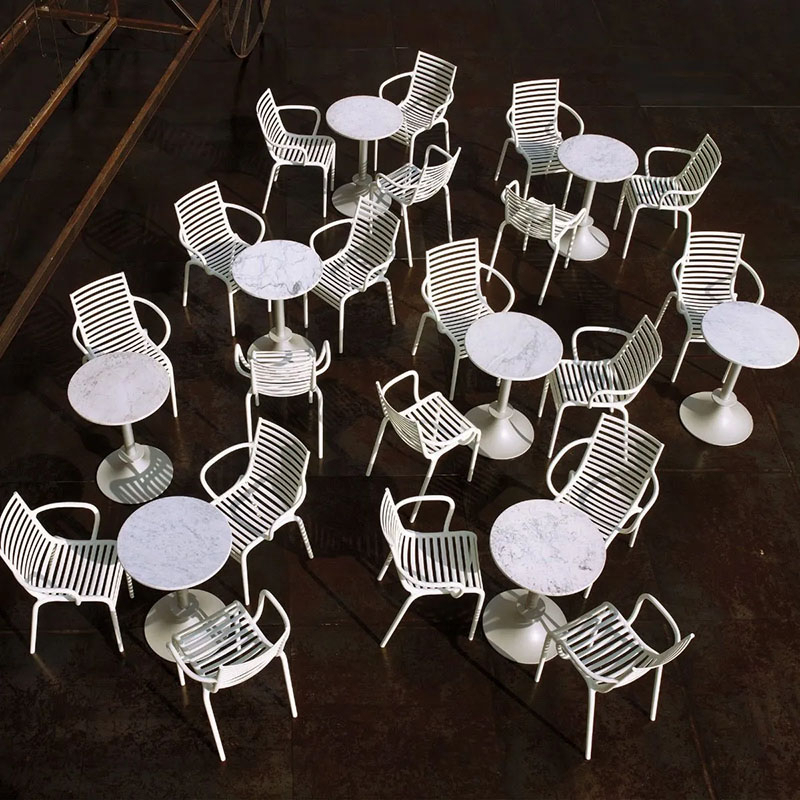 Chaise PIP-e avec accoudoirs Blanc DRIADE