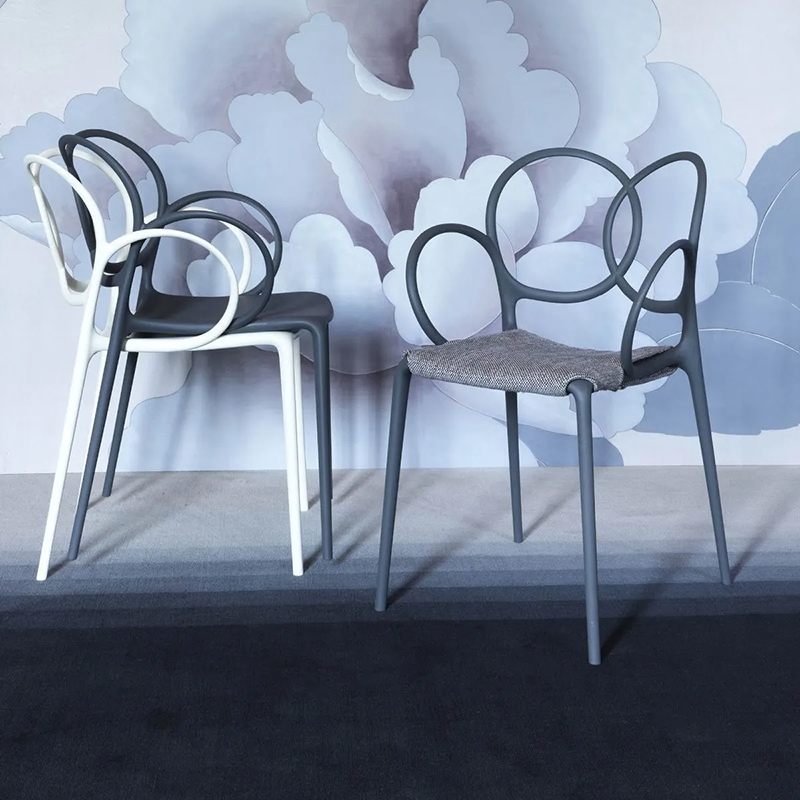 Chaise SISSI avec accoudoirs Rose DRIADE