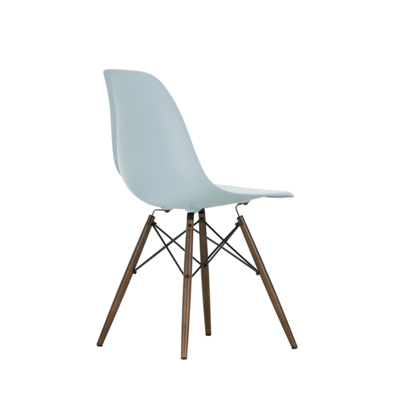 Chaise EAMES PLASTIC CHAIR DSW érable foncé Gris bleuté RE VITRA