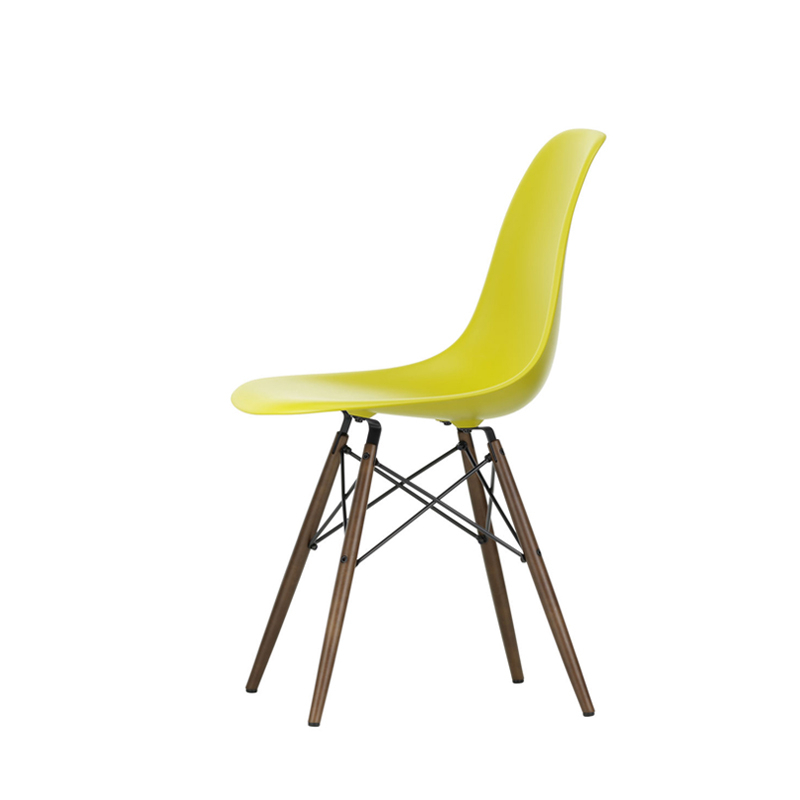 Chaise EAMES PLASTIC CHAIR DSW érable foncé Moutarde RE VITRA