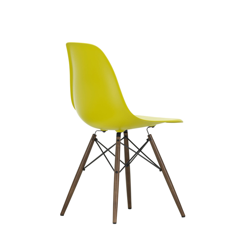 Chaise EAMES PLASTIC CHAIR DSW érable foncé Moutarde RE VITRA