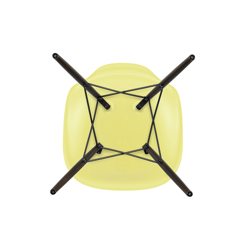 Chaise EAMES PLASTIC CHAIR DSW érable foncé Citron RE VITRA