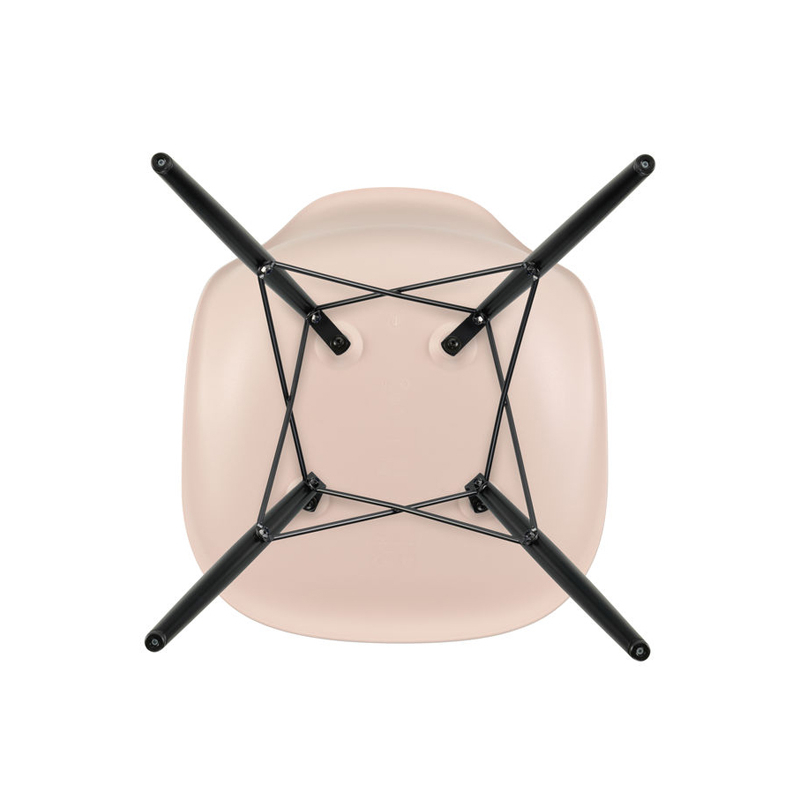 Chaise EAMES PLASTIC CHAIR DSW érable noir Rose tendre RE VITRA