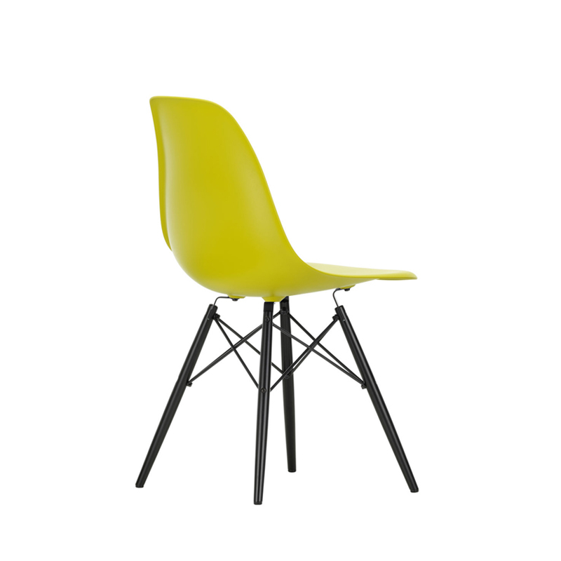 Chaise EAMES PLASTIC CHAIR DSW érable noir Moutarde RE VITRA