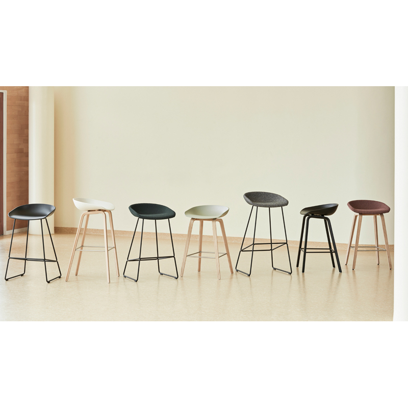 Tabouret haut ABOUT A STOOL AAS 38 H65 Clay HAY