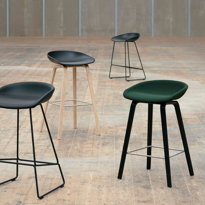 Tabouret haut ABOUT A STOOL AAS 38 H65 Clay HAY