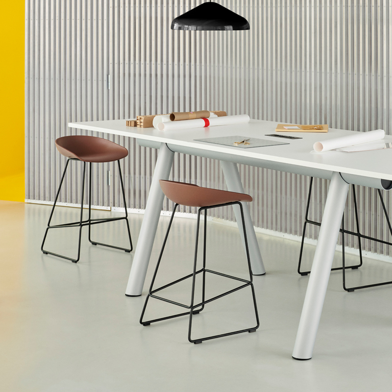 Tabouret haut ABOUT A STOOL AAS 38 H65 Slate blue HAY