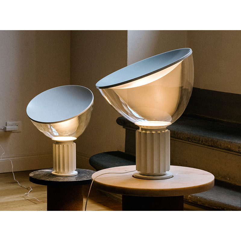 Lampe à poser TACCIA SMALL Blanc FLOS