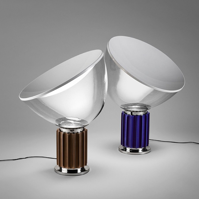 Lampe à poser TACCIA SMALL Noir FLOS