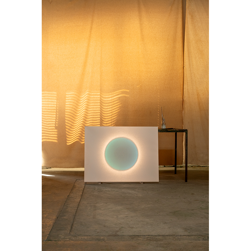 Lampadaire MOODMOON framed avec trépied Blanc INGO MAURER
