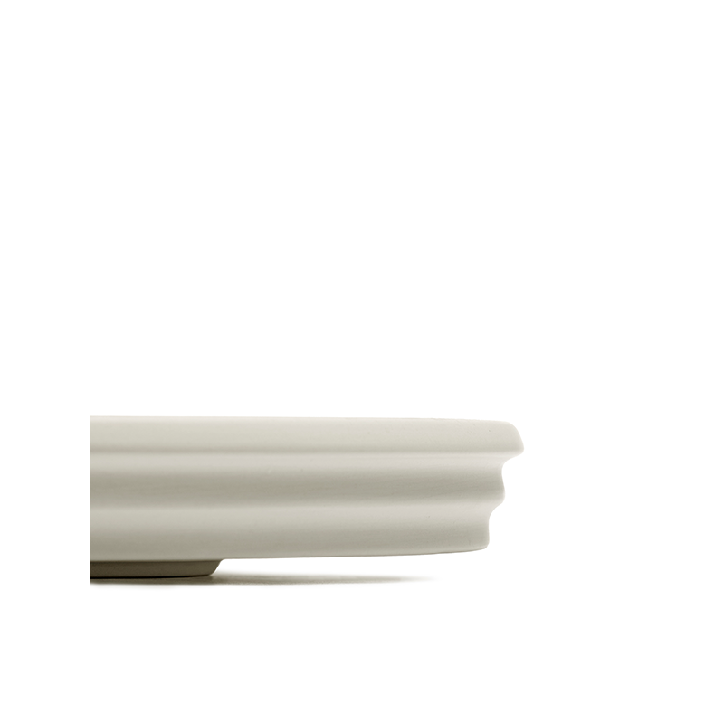 Plateau, plat Plat de service oval DUNE L Blanc albâtre SERAX