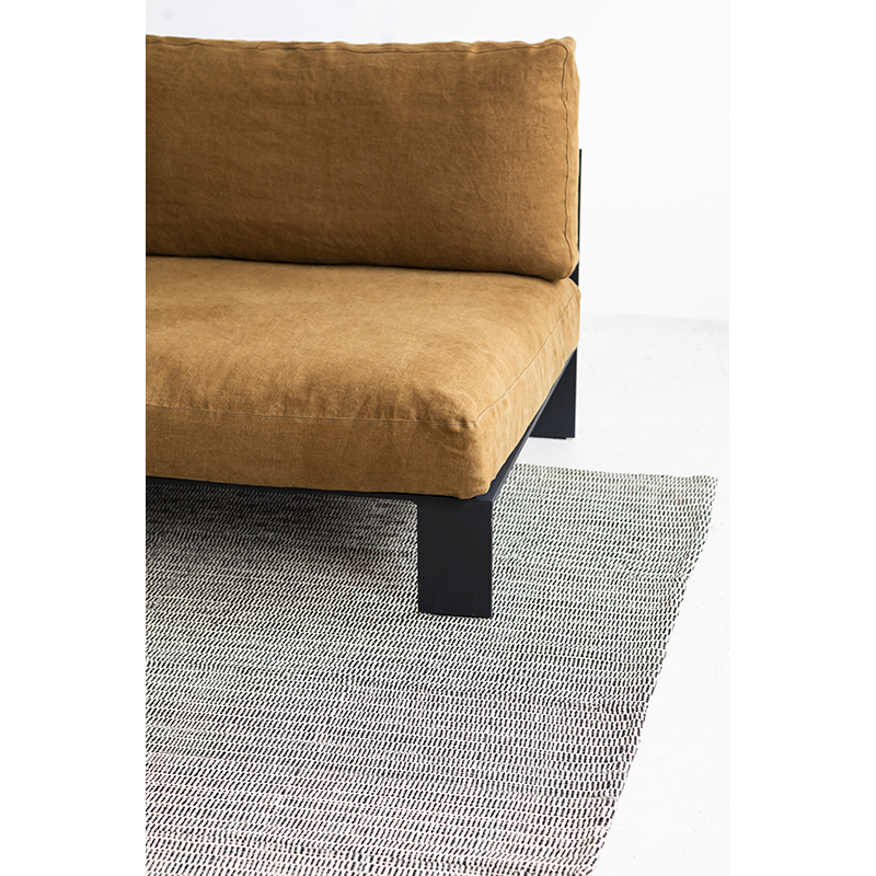 Canapé Ottoman FOOTSTOOL  Moutarde SERAX