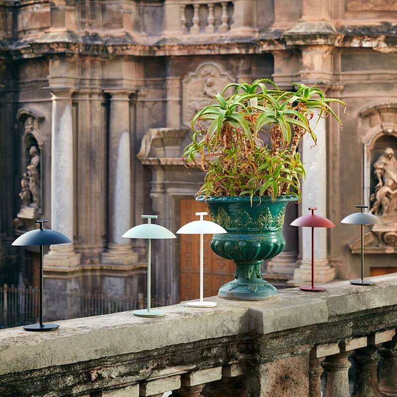 Lampe à poser MINI GEEN-A PORTABLE Vert KARTELL
