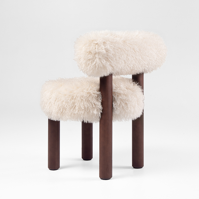 Chaise GROPIUS CS2 FLUFFY Azur cotonneux Ivoire/ frêne marron NOOM HOME