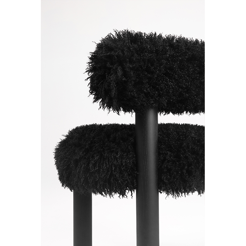 Chaise GROPIUS CS2 FLUFFY Azur cotonneux Carbone/ frêne noir NOOM HOME